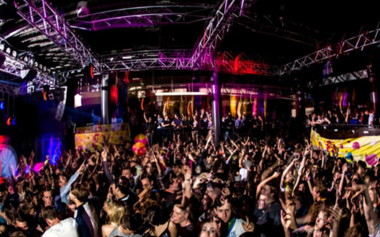  A Freshers’ Guide to Club Nights in Leeds